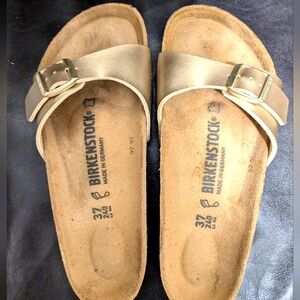 Birkenstock Madrid Gold 37 Sandals